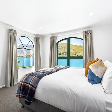 Lakefront Living At Remarkables Retreat - Eight Distretto di Distretto di Queenstown Esterno foto