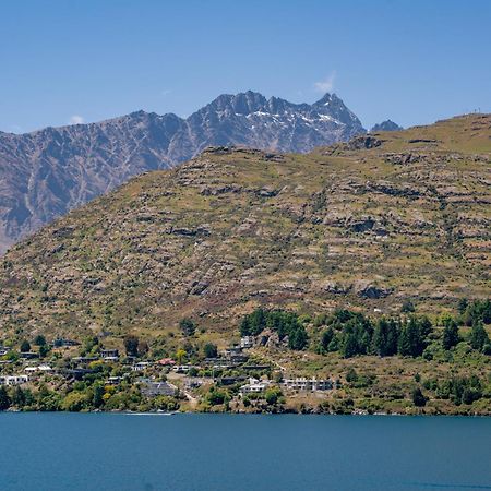 Lakefront Living At Remarkables Retreat - Eight Distretto di Distretto di Queenstown Esterno foto