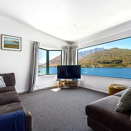 Lakefront Living At Remarkables Retreat - Eight Distretto di Distretto di Queenstown Esterno foto