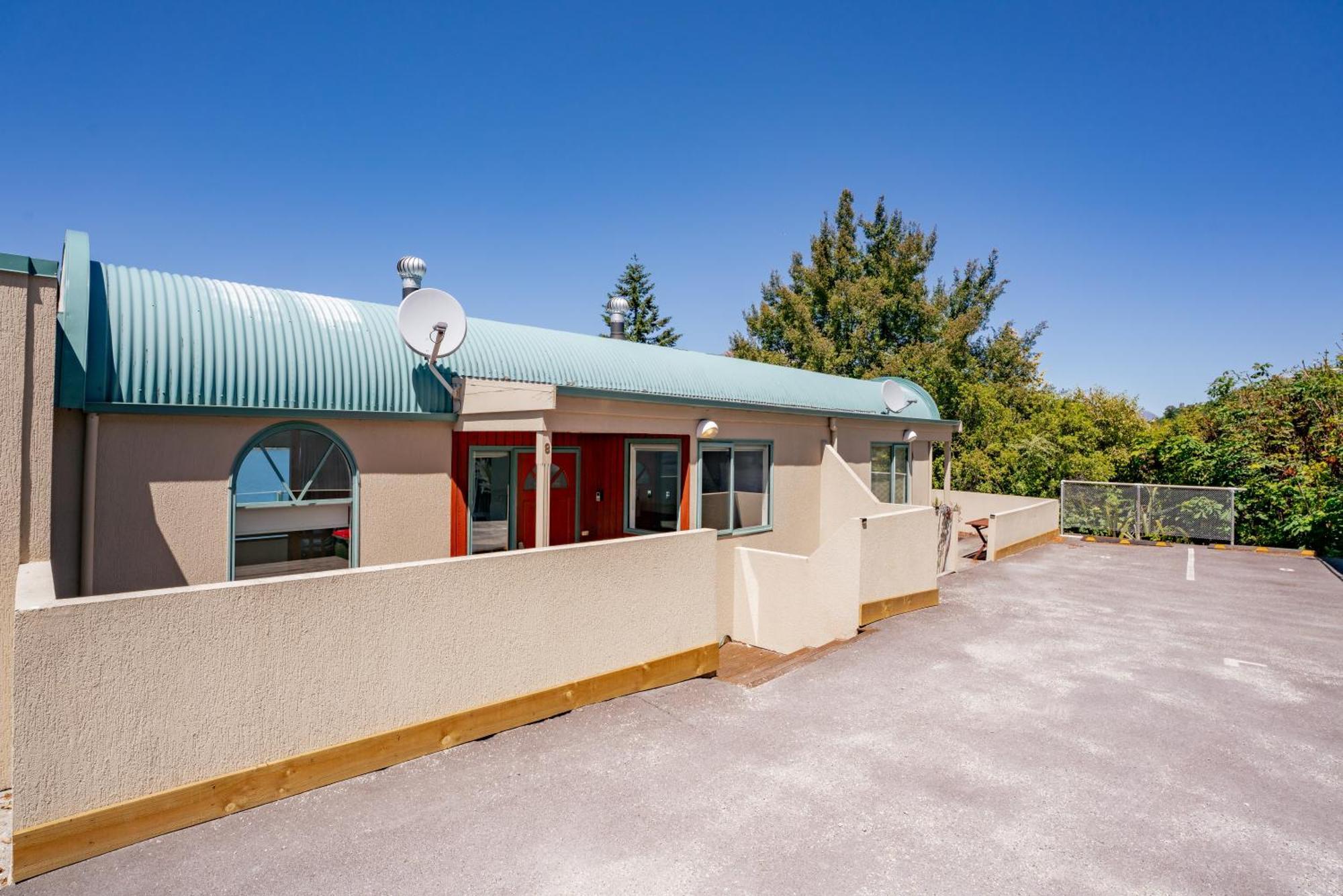 Lakefront Living At Remarkables Retreat - Eight Distretto di Distretto di Queenstown Esterno foto